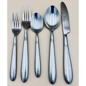 Hampton Silversmiths AMARE Stainless Steel 5 Piece Place Setting